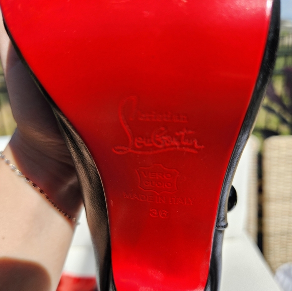 CHRISTIAN LOUBOUTIN 36.5 C'EST MOI BLACK LEATHER BUTTON ANKLE BOOTS - Picture 6 of 13